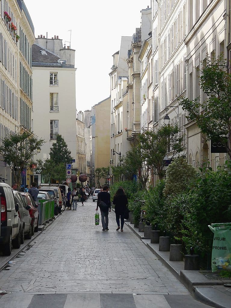 imagem do Rue des Rosiers - slide 1