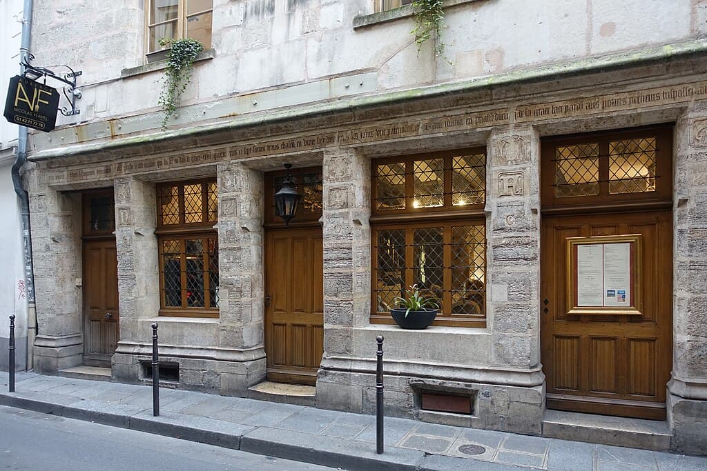 imagem do L’Auberge Nicolas Flamel - slide 1