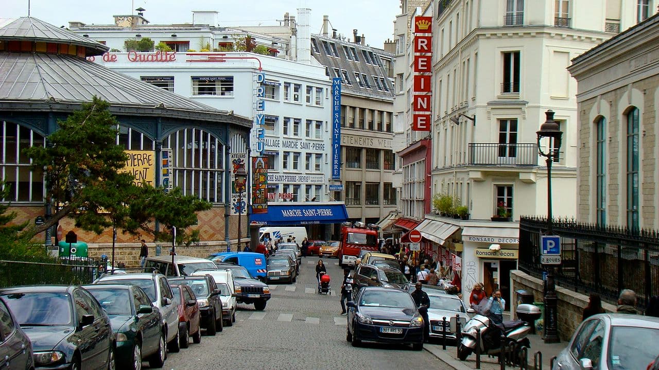 imagem do Place Saint-Pierre - slide 1