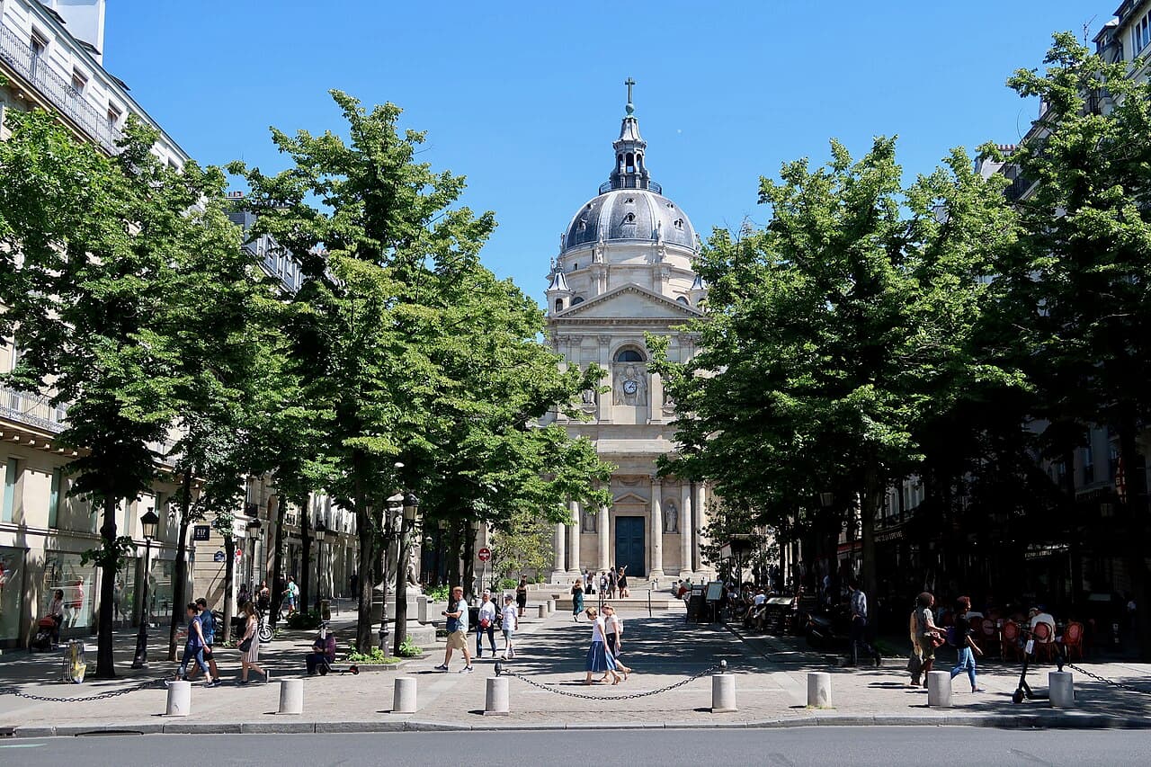 imagem do Place de la Sorbonne - slide 1