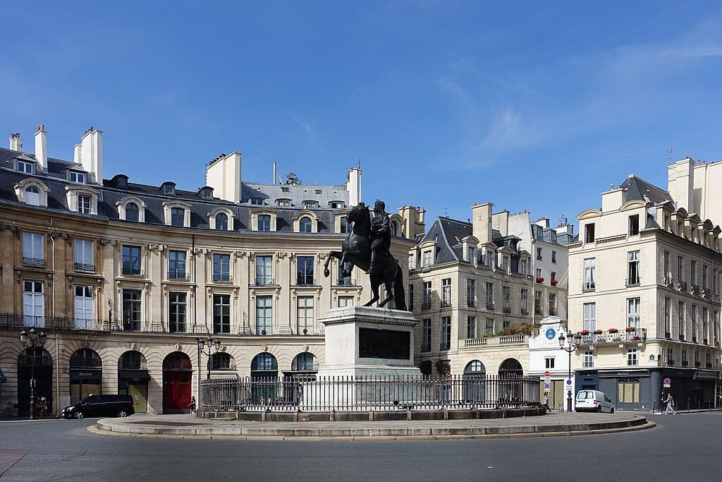 imagem do Place des Victoires - slide 1