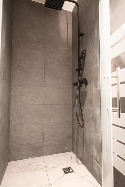 imagem do CIA - Luxembourg's Garden Residence - slide 4