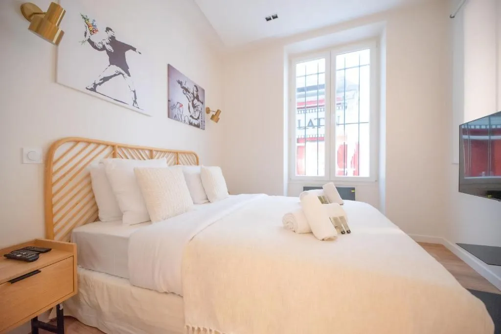 imagem do CIA - Luxembourg's Garden Residence - slide 3