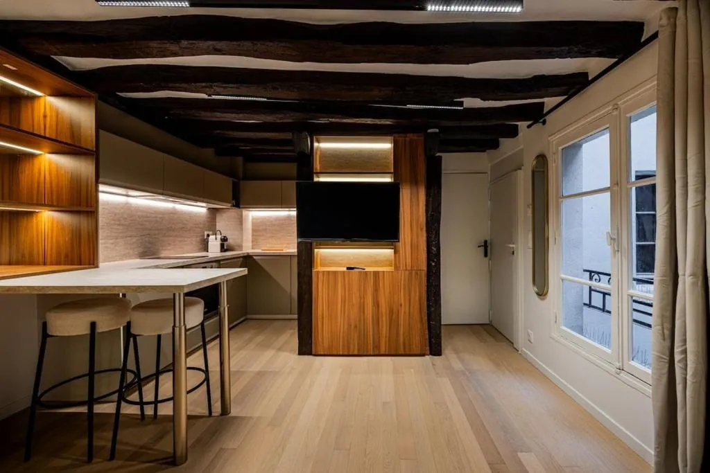 imagem do Estúdio na Île St Louis, às margens do Sena - slide 3