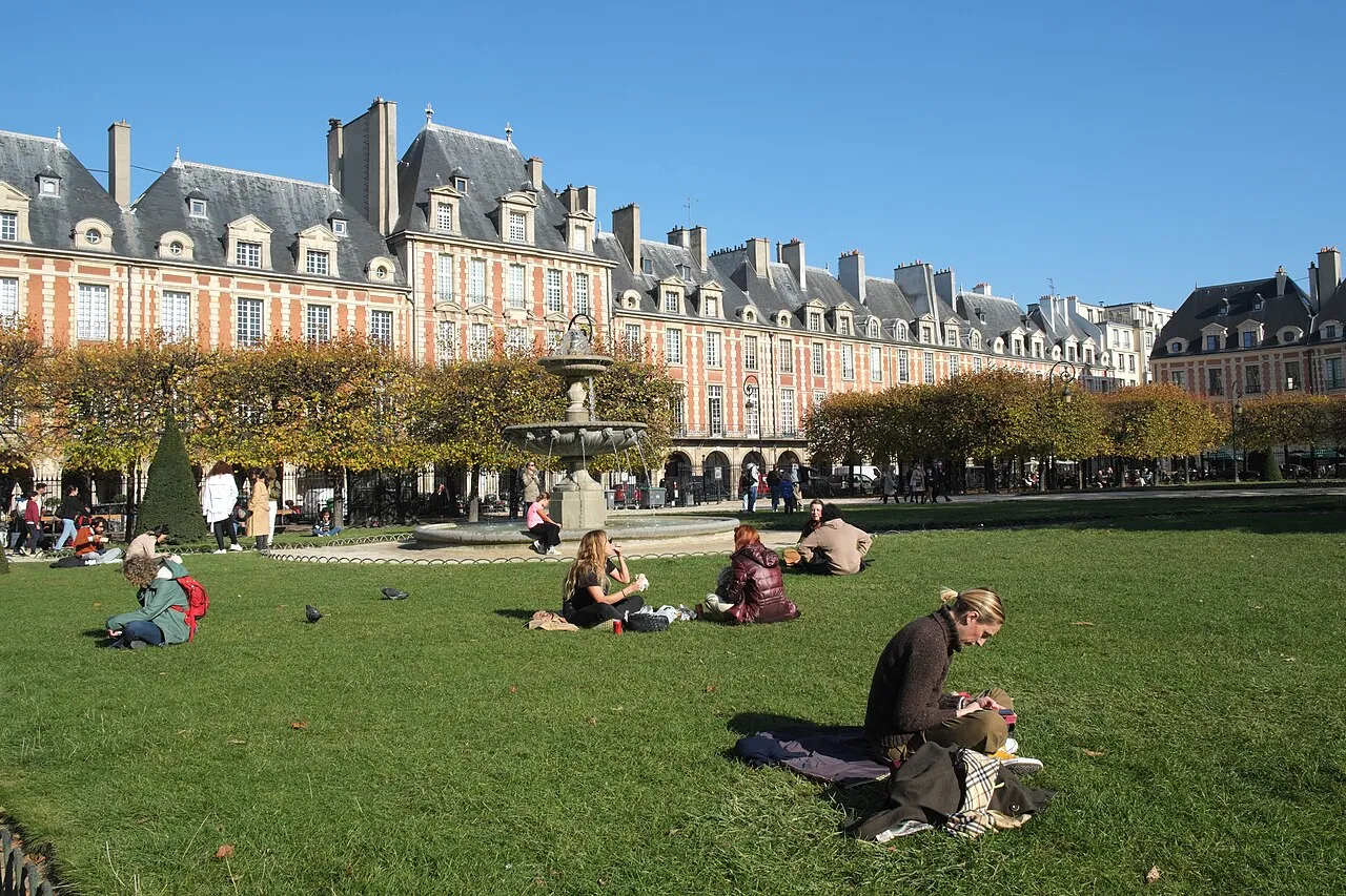 imagem do Place des Vosges - slide 2